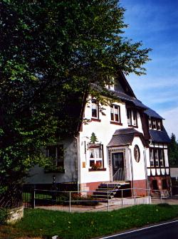 Haupthaus des Bildungs- und Freizeitzentrums "Tabakstanne"